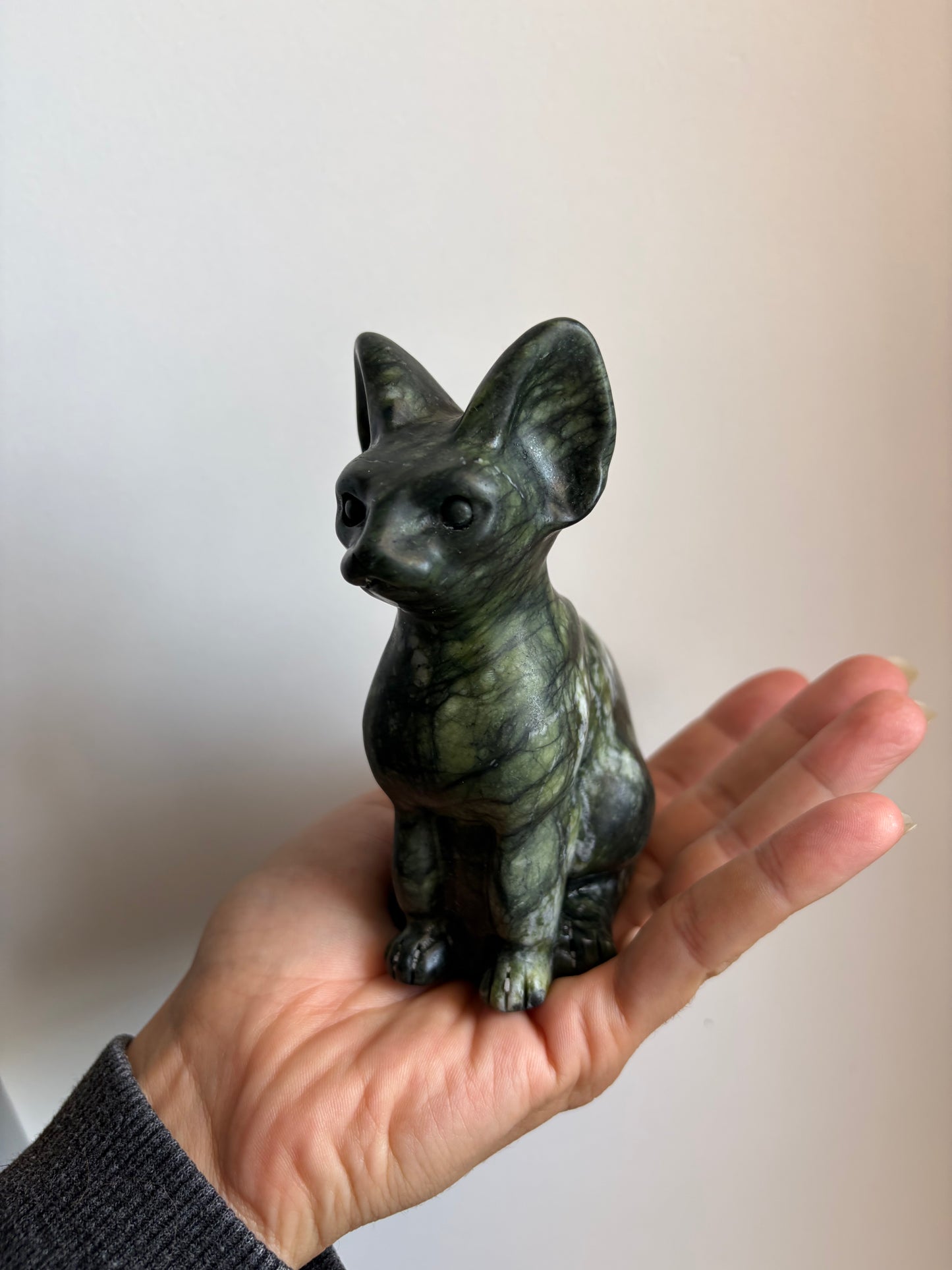 Gato xiuyan jade